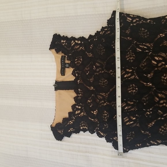 City Studio lace mini skater sleeveless dress fully lined, size 5- us 6 - Picture 5 of 10